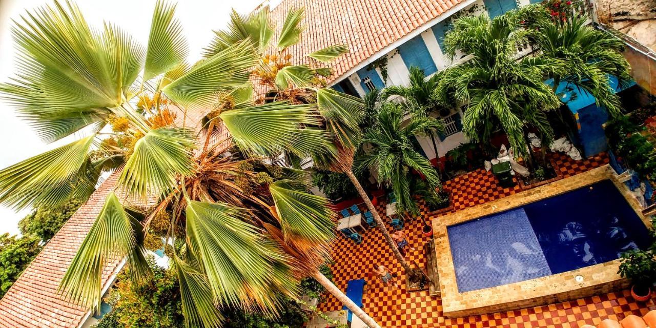 Media Luna Hostel Cartagena Exterior foto