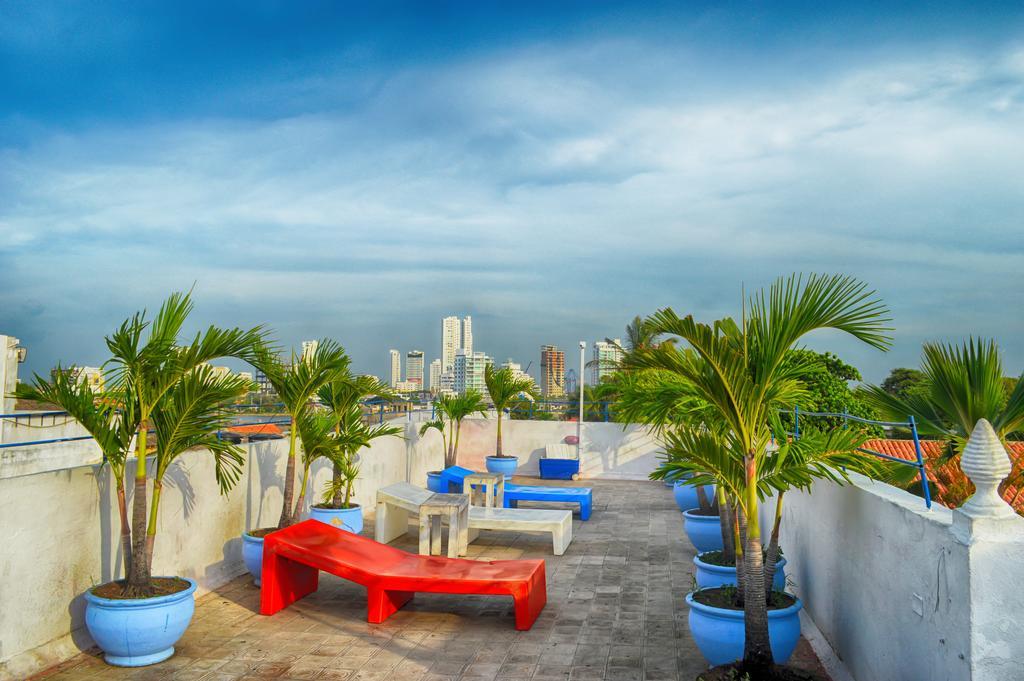 Media Luna Hostel Cartagena Exterior foto