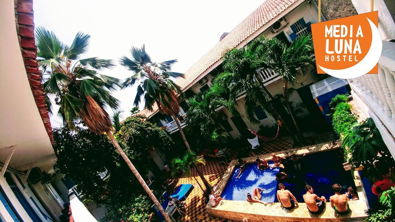 Media Luna Hostel Cartagena Exterior foto